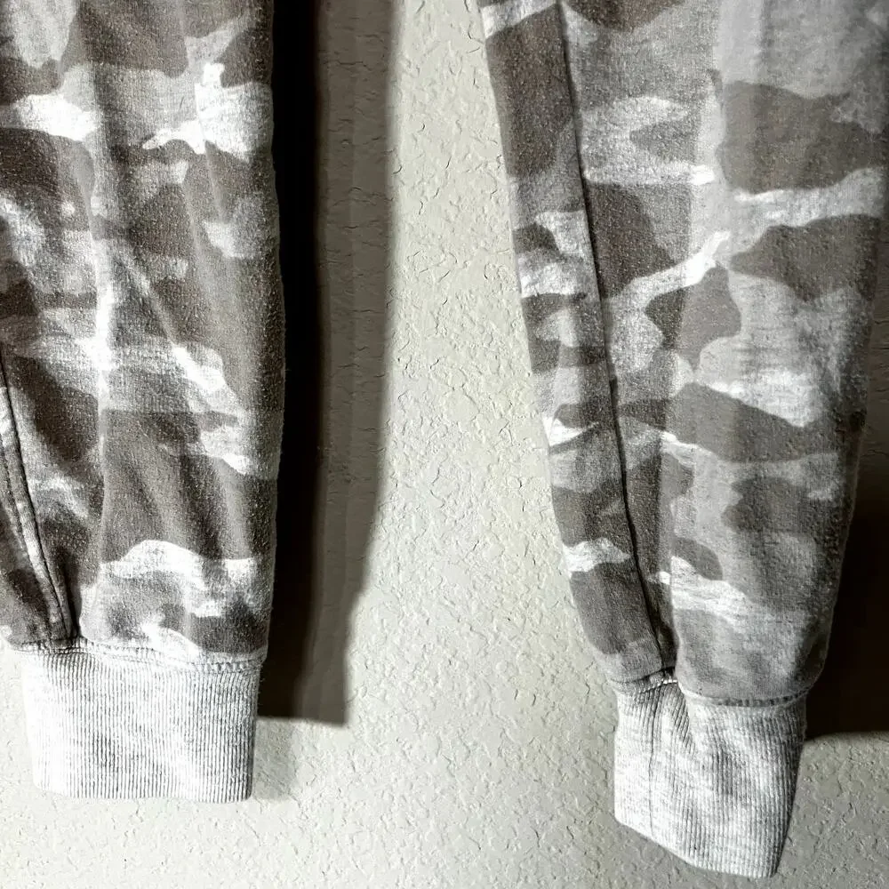 Athleta Balance Beige Camo Printed Joggers Womens' XXS‎ neutral